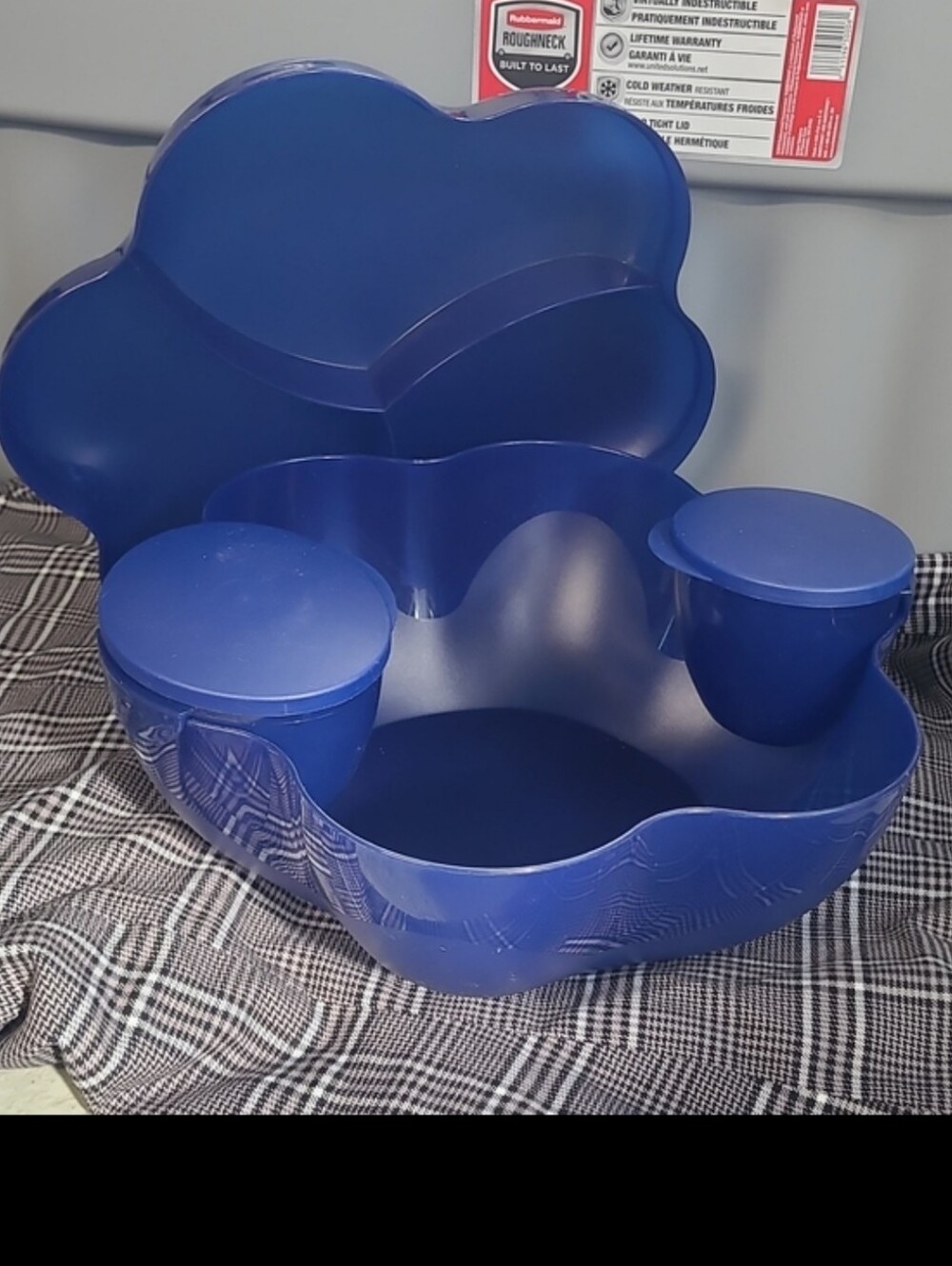 Tupperware Chip 'N Dip Set - Picture 5 of 6